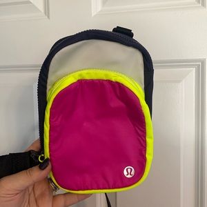 Lululemon belt bag